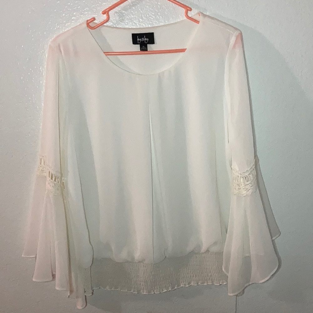 women’s blouse